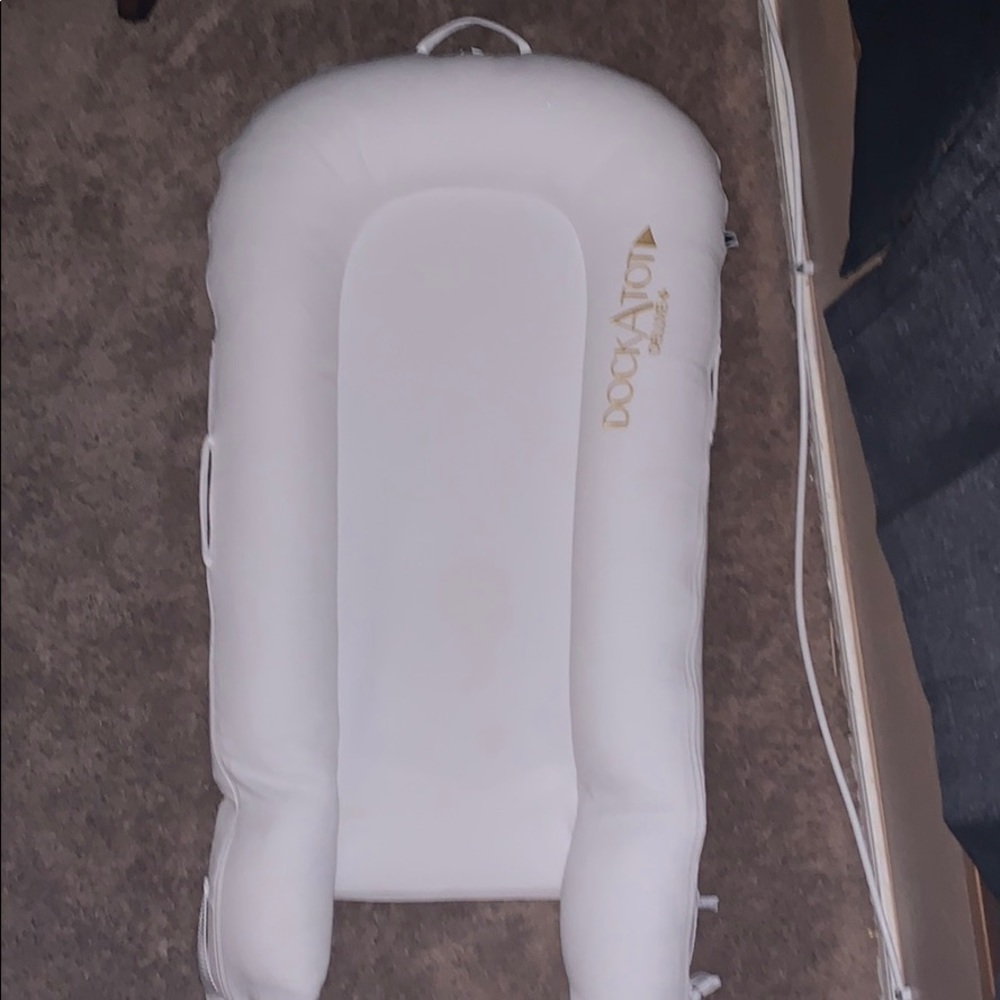 Dockatot Deluxe+